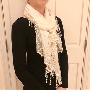 White scarf with lace and fringe